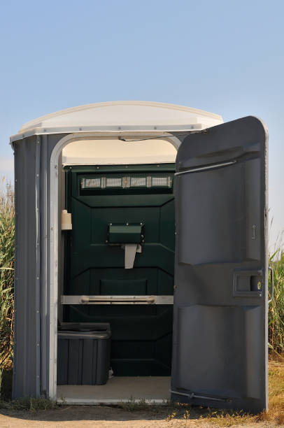 Best Portable bathroom rental  in Bowling Green, OH